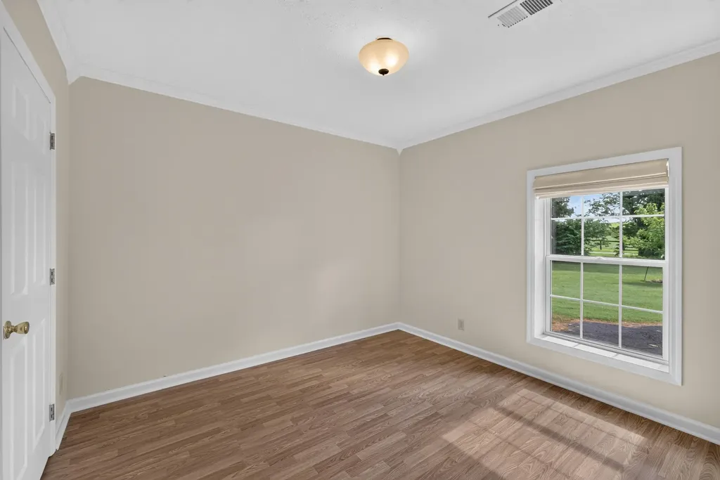 600 Ison Lane Harrodsburg KY 40330