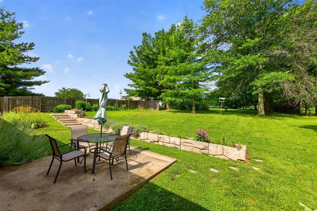 600 Ison Lane Harrodsburg KY 40330