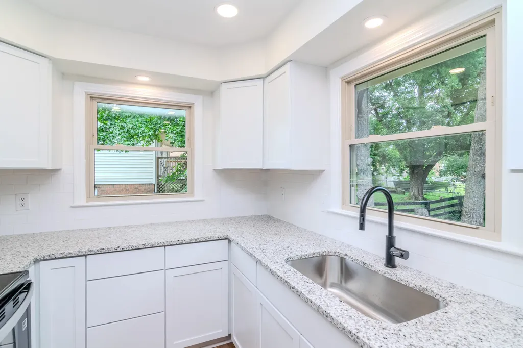 3274 Aqueduct Drive Lexington KY 40517
