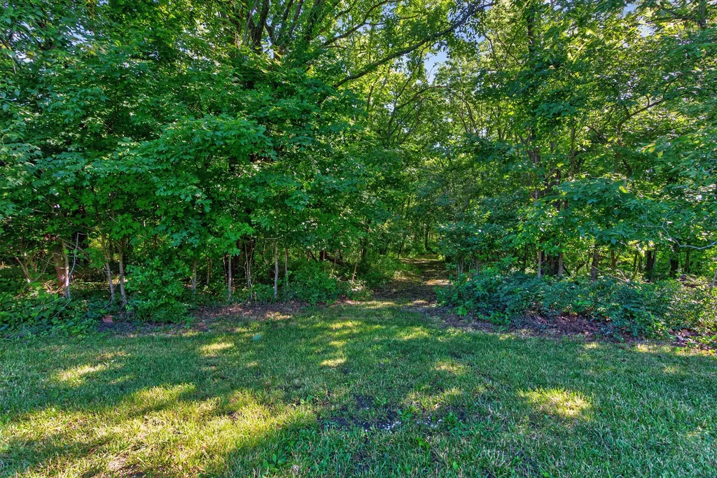 201 Hilltop Road Sadieville KY 40370