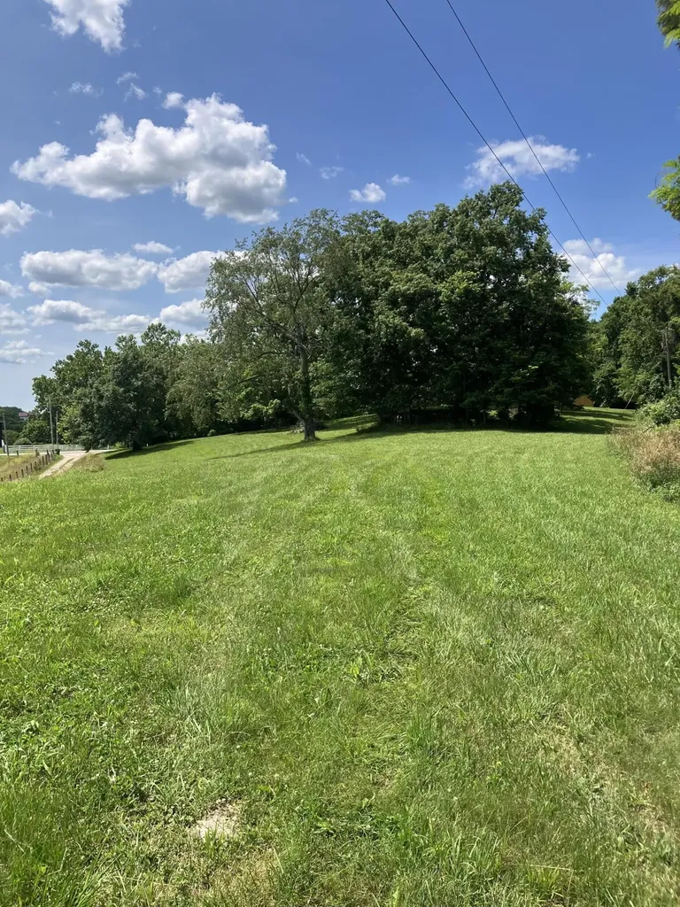 201 Hilltop Road Sadieville KY 40370