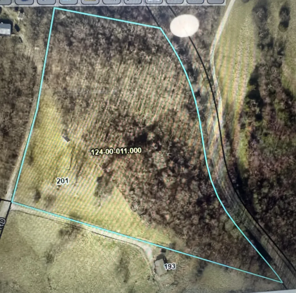 201 Hilltop Road Sadieville KY 40370
