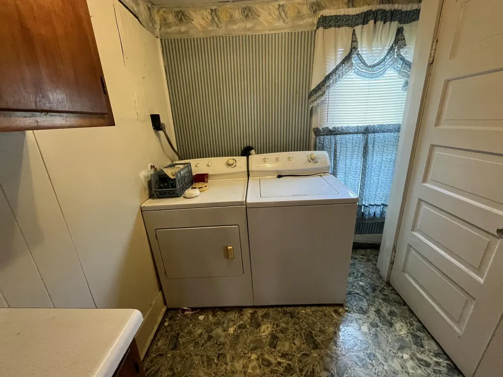 1720 Exeter Avenue Middlesboro KY 40965