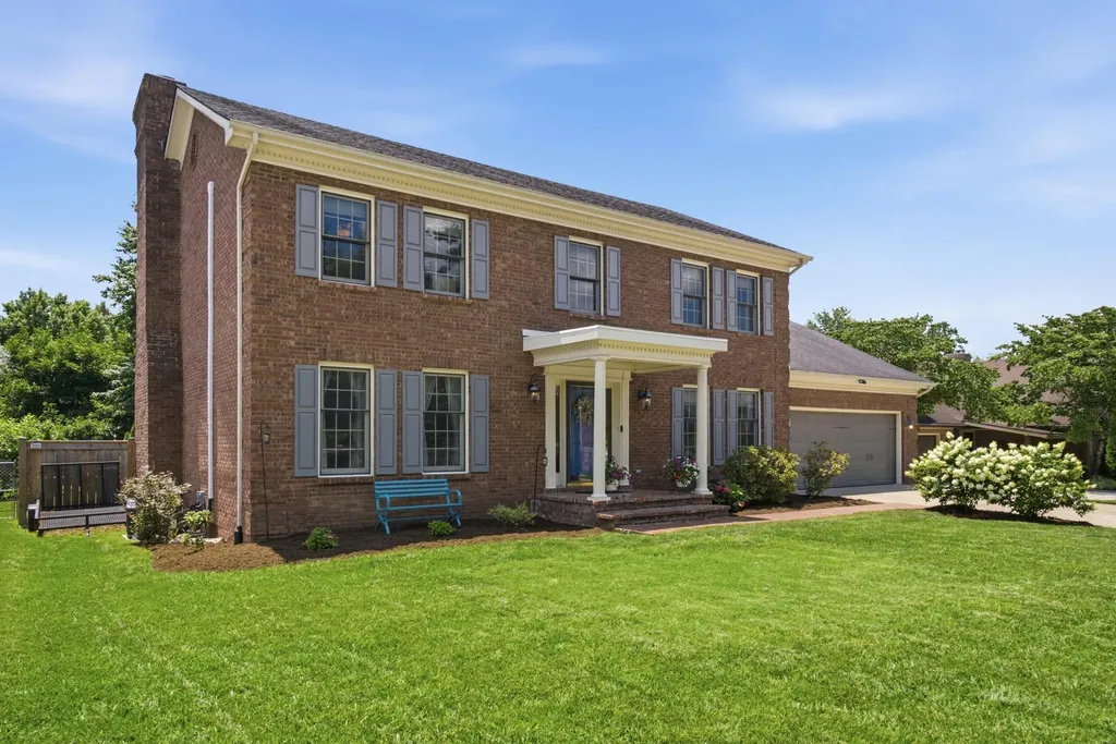 2186 Cave Hill Lane Lexington KY 40513