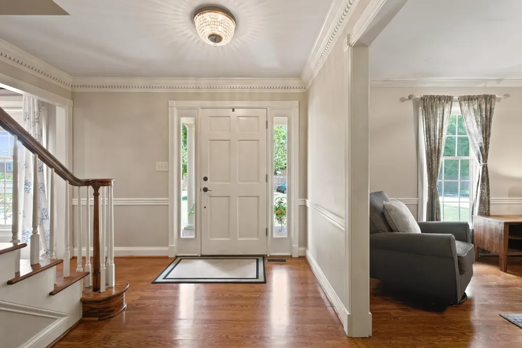2186 Cave Hill Lane Lexington KY 40513