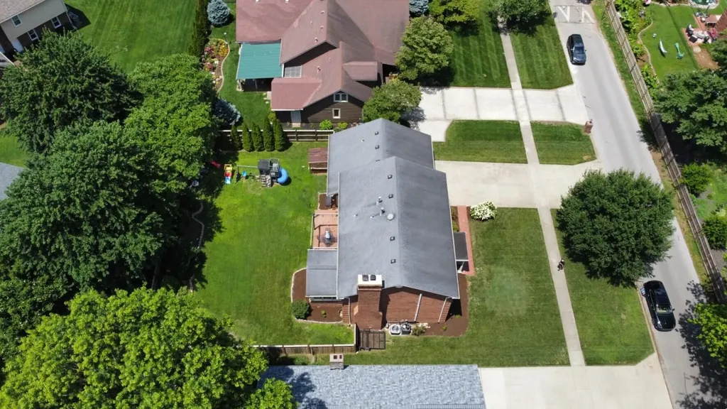 2186 Cave Hill Lane Lexington KY 40513