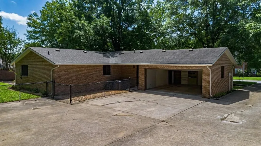 3664 Marlborough Way Paducah KY 42001