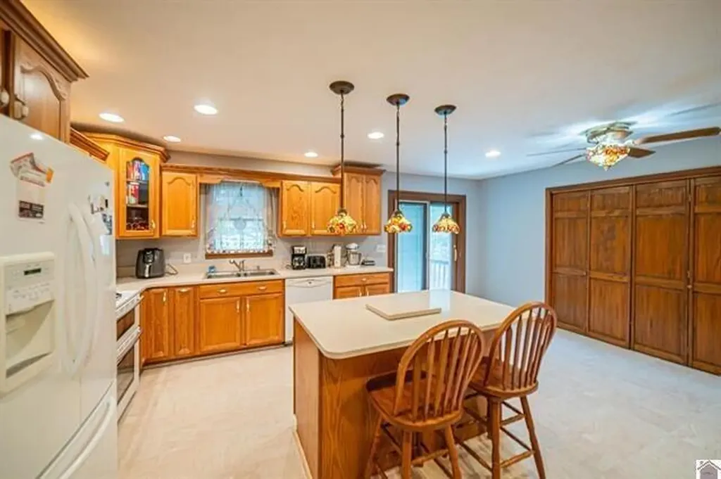 14 Woodland Drive Benton KY 42025