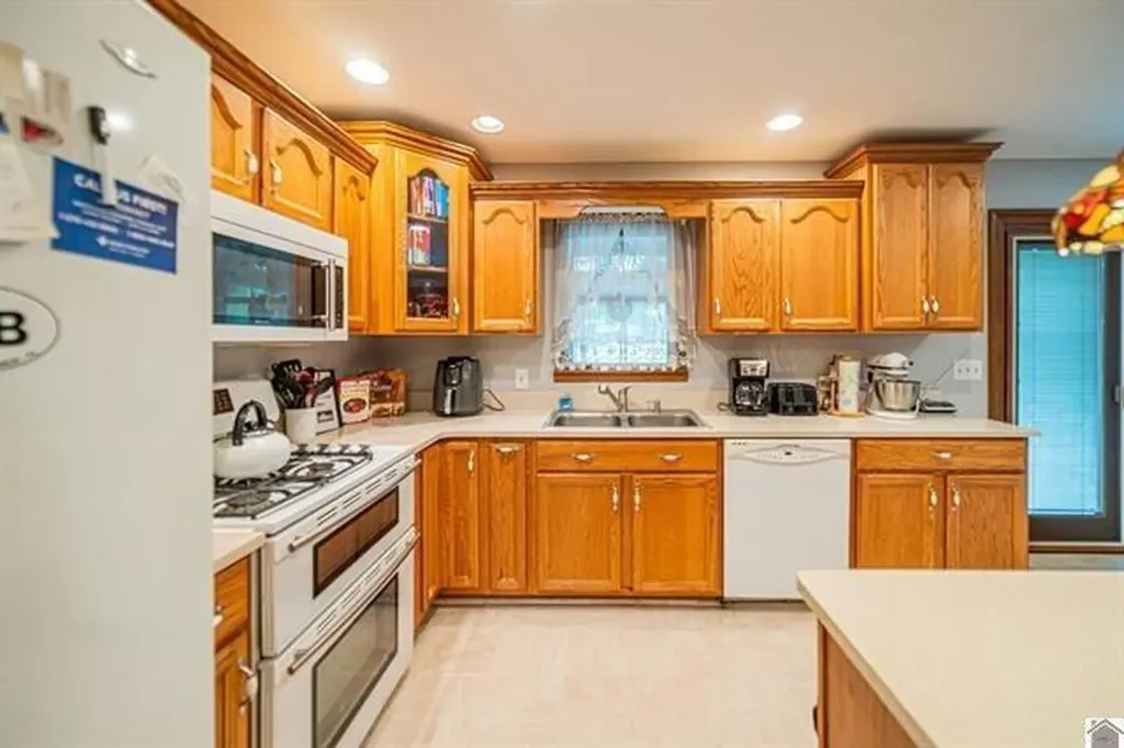 14 Woodland Drive Benton KY 42025
