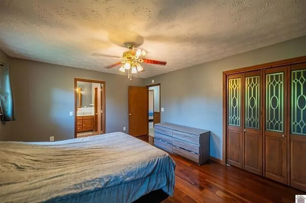 14 Woodland Drive Benton KY 42025