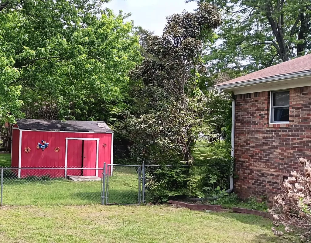 14 Woodland Drive Benton KY 42025