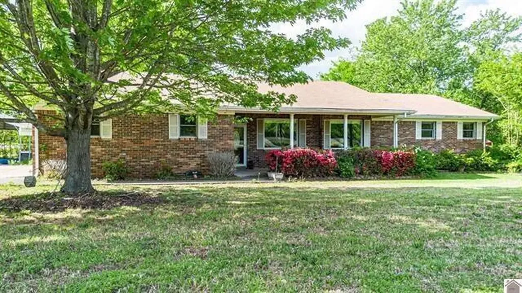 14 Woodland Drive Benton KY 42025