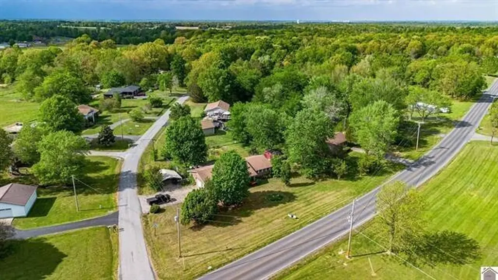 14 Woodland Drive Benton KY 42025