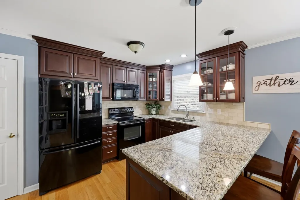 525 Woodstream Court Lexington KY 40515
