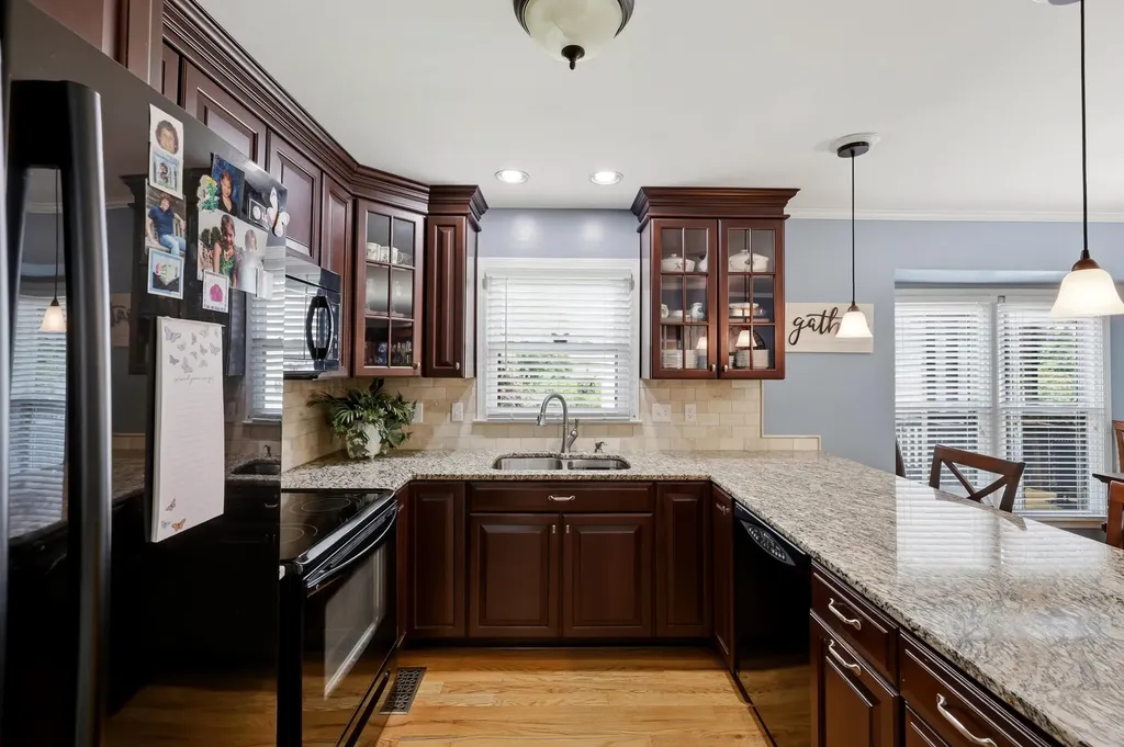 525 Woodstream Court Lexington KY 40515