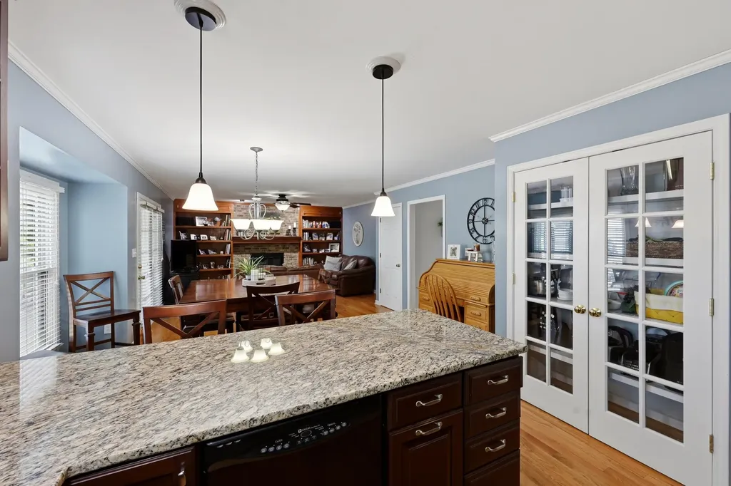 525 Woodstream Court Lexington KY 40515