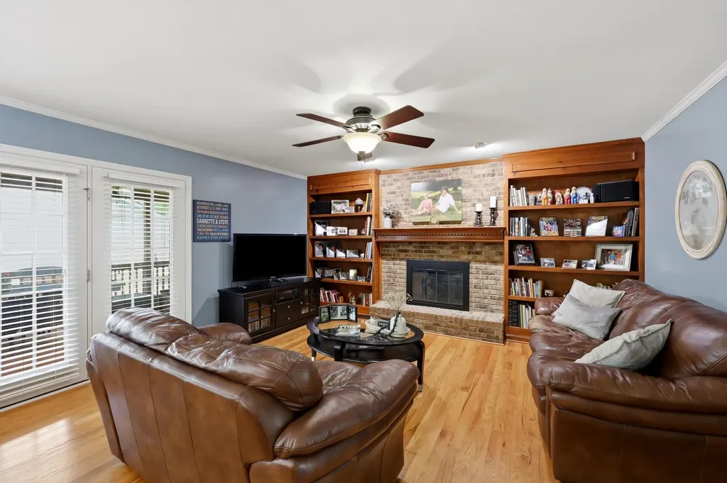 525 Woodstream Court Lexington KY 40515