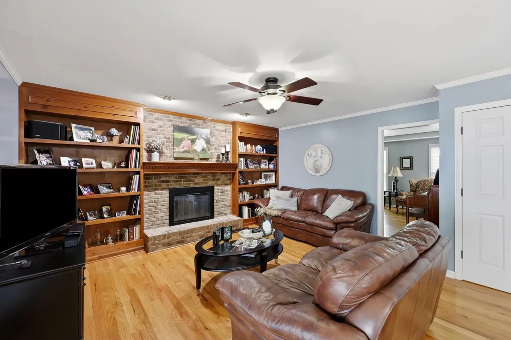 525 Woodstream Court Lexington KY 40515