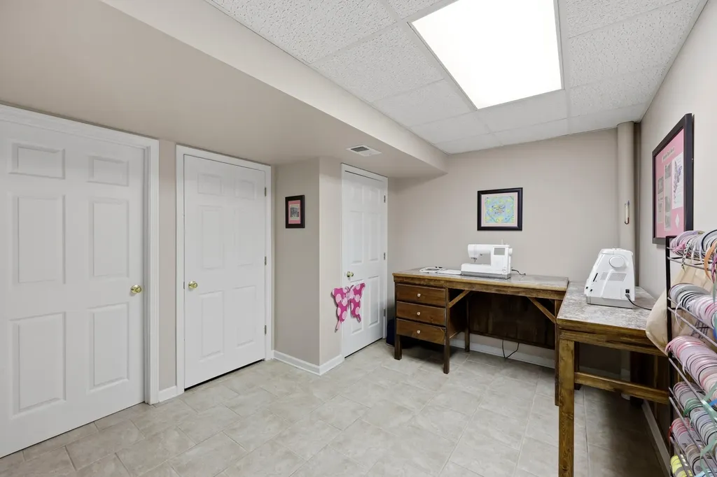 525 Woodstream Court Lexington KY 40515
