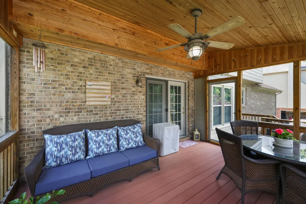 525 Woodstream Court Lexington KY 40515