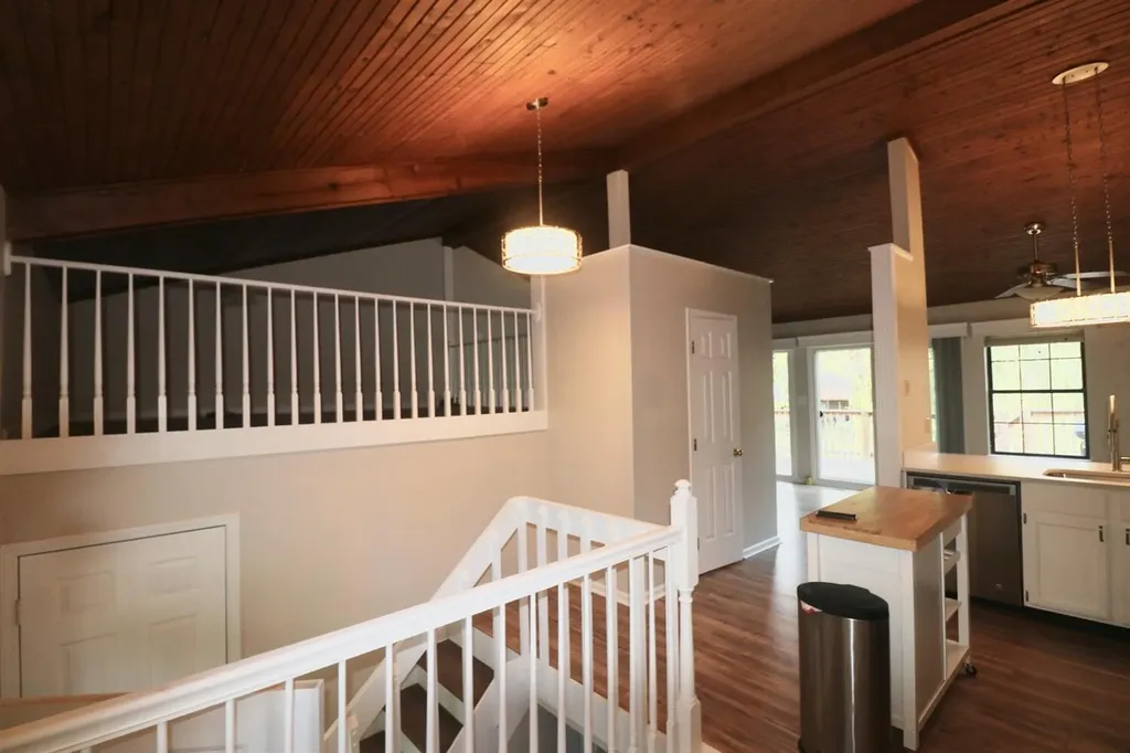 1005 Lakefront Drive Lexington KY 40517
