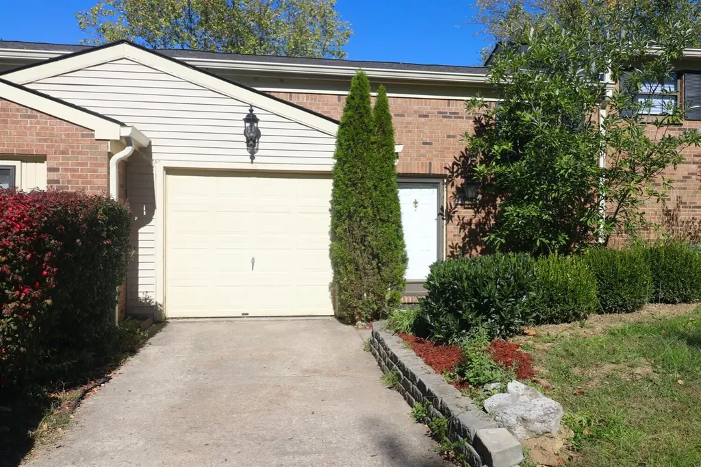 1005 Lakefront Drive Lexington KY 40517