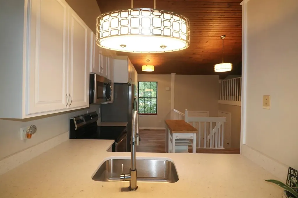 1005 Lakefront Drive Lexington KY 40517