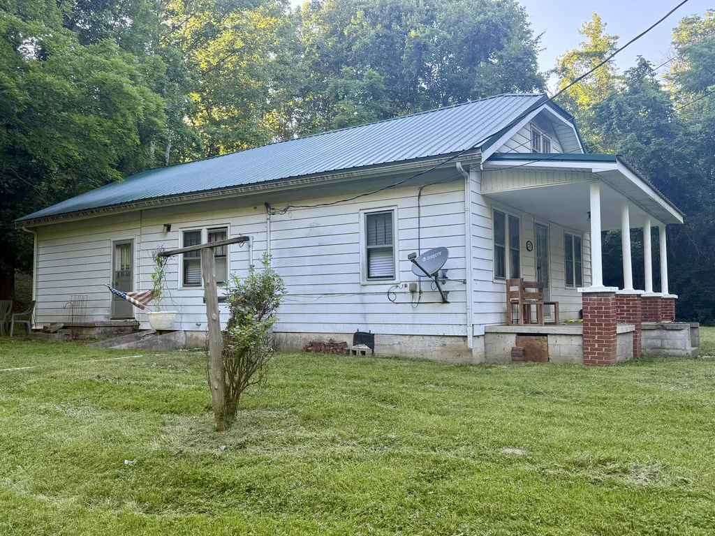 3205 Richmond Street Mt Vernon KY 40456