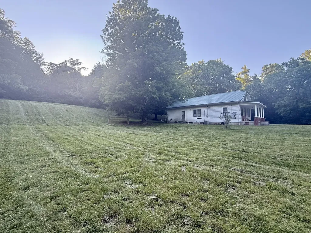 3205 Richmond Street Mt Vernon KY 40456