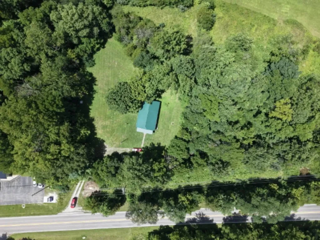 3205 Richmond Street Mt Vernon KY 40456
