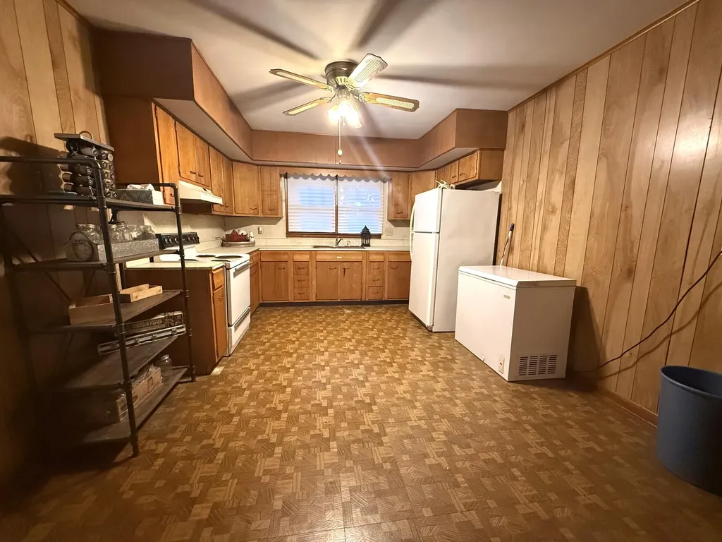 3205 Richmond Street Mt Vernon KY 40456