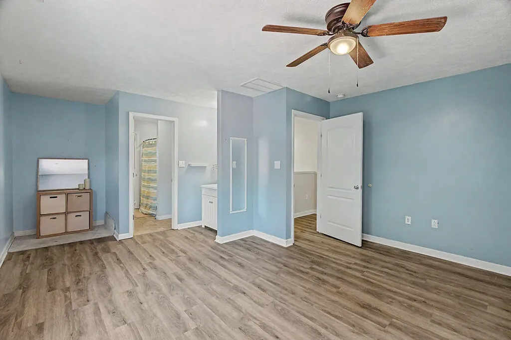 3281 Mount Zoar Road Hopkinsville KY 42240