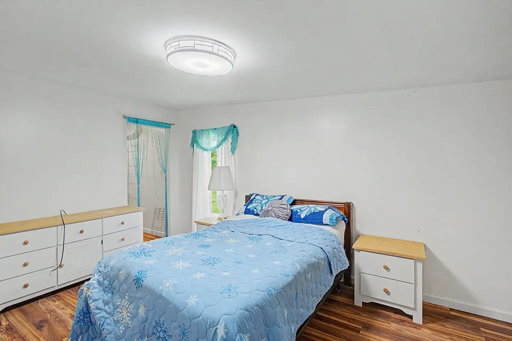 3281 Mount Zoar Road Hopkinsville KY 42240