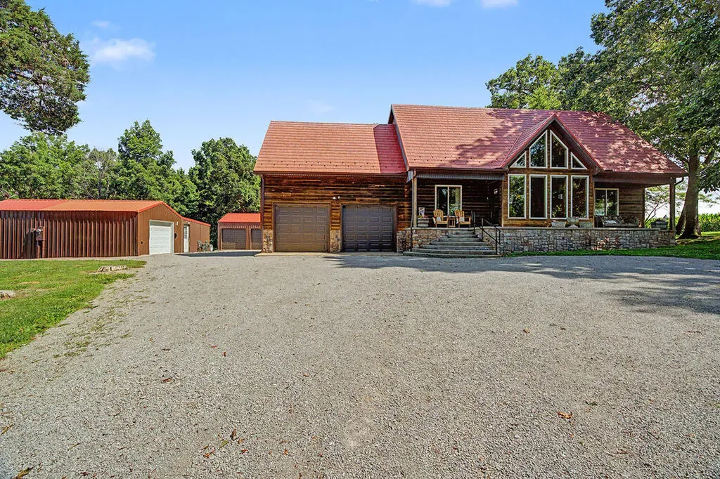 3281 Mount Zoar Road Hopkinsville KY 42240