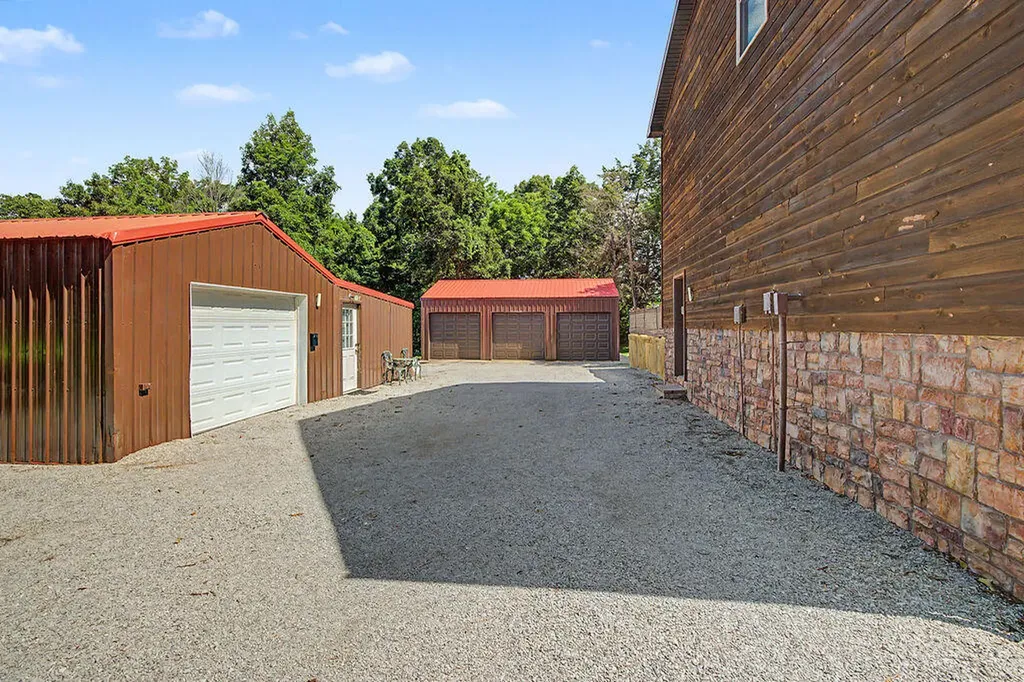 3281 Mount Zoar Road Hopkinsville KY 42240