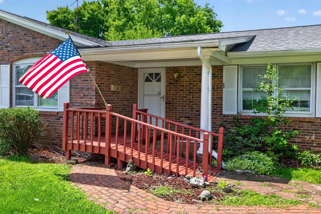 520 Andrea Drive Lexington KY 40503