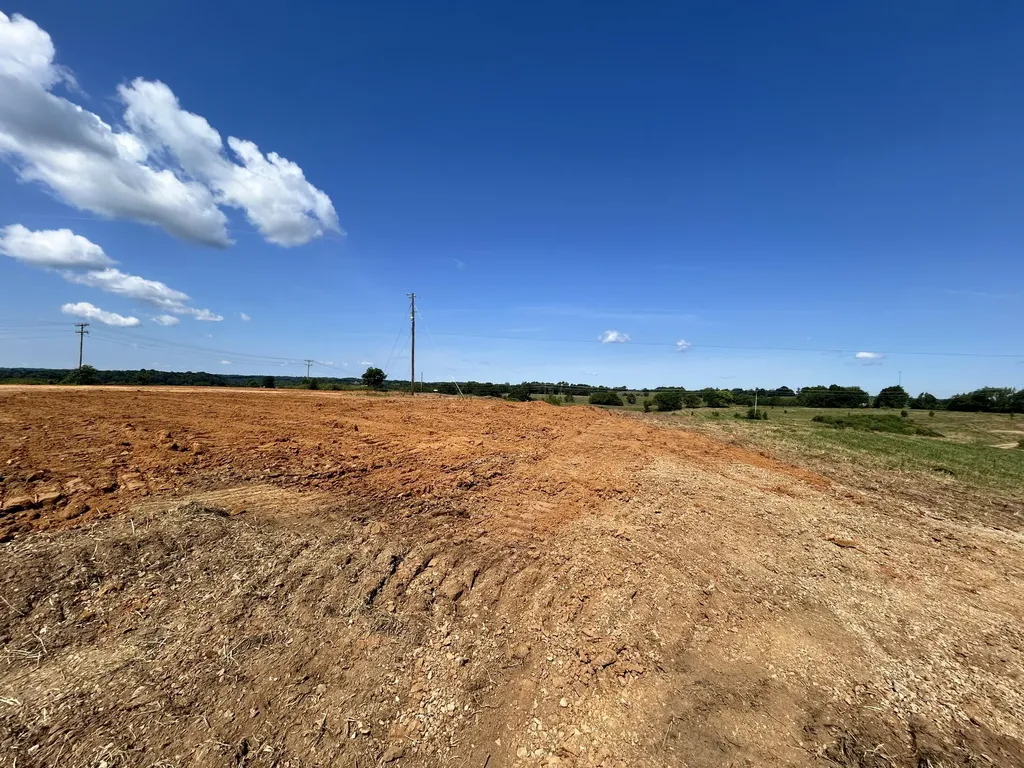 1 Burkesville Road Columbia KY 42728