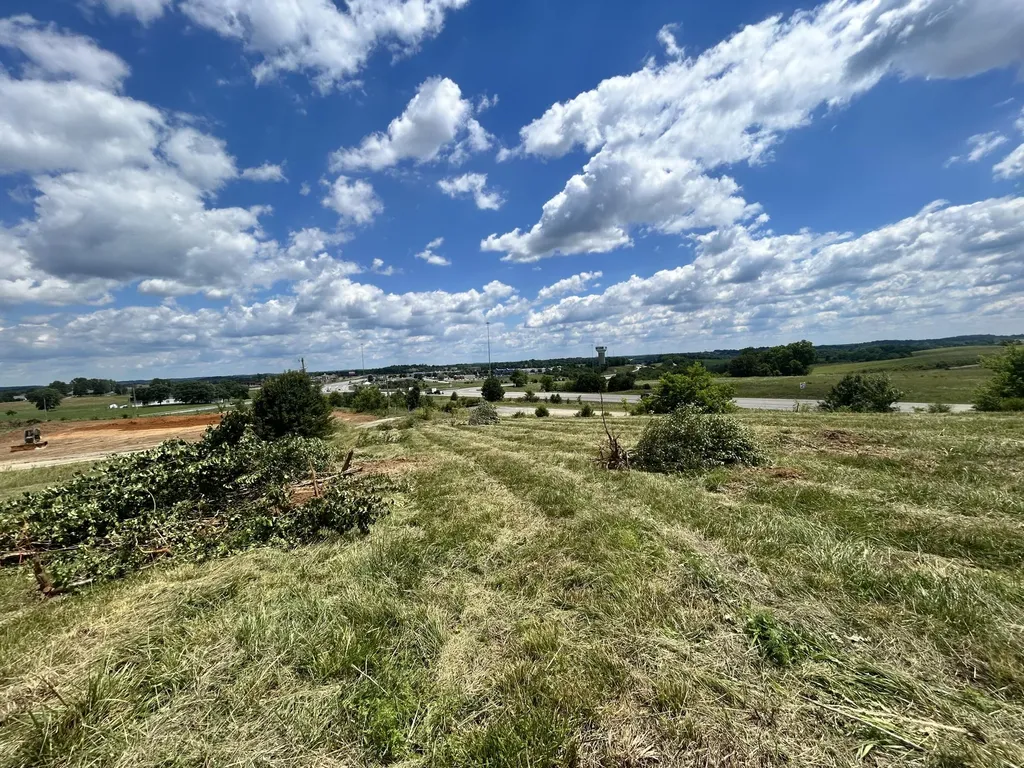 1 Burkesville Road Columbia KY 42728