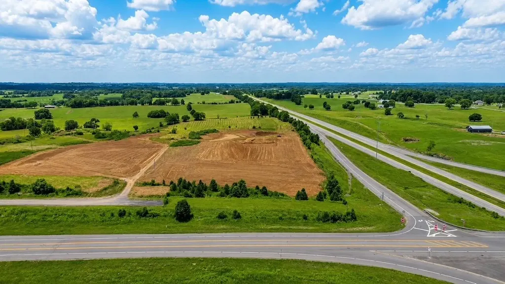 1 Burkesville Road Columbia KY 42728