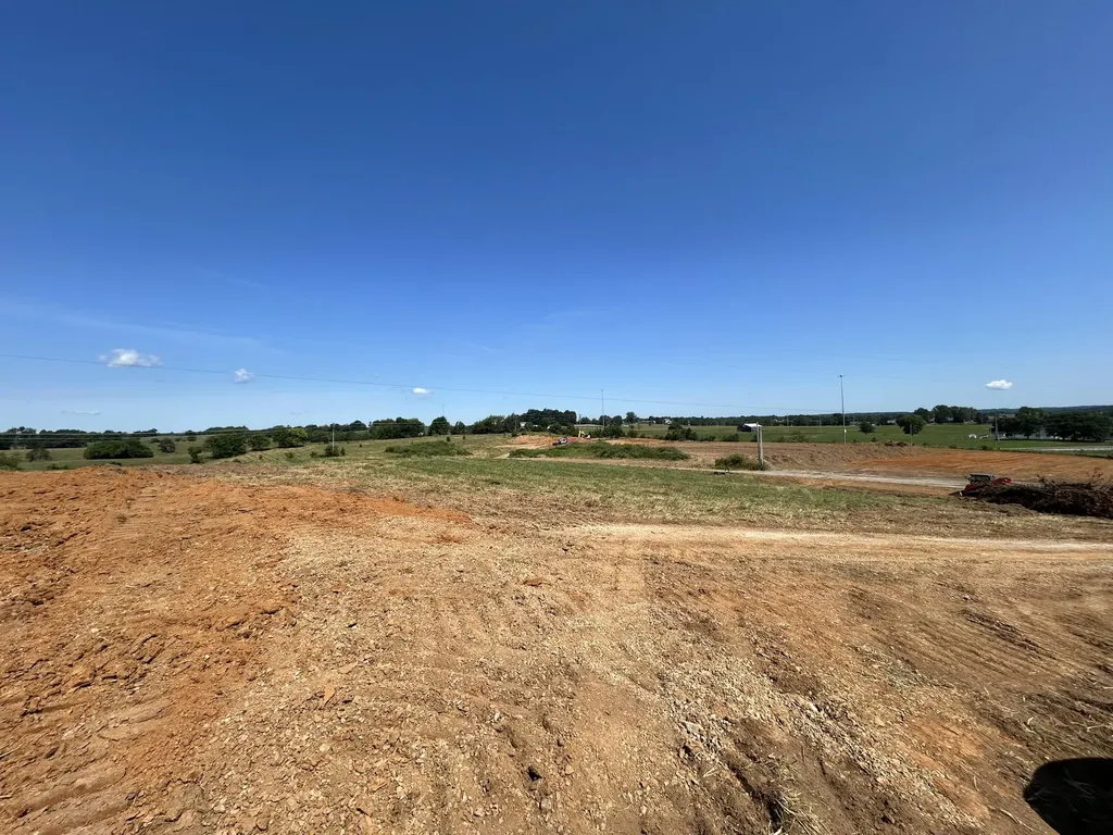1 Burkesville Road Columbia KY 42728