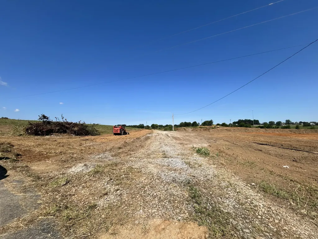 1 Burkesville Road Columbia KY 42728