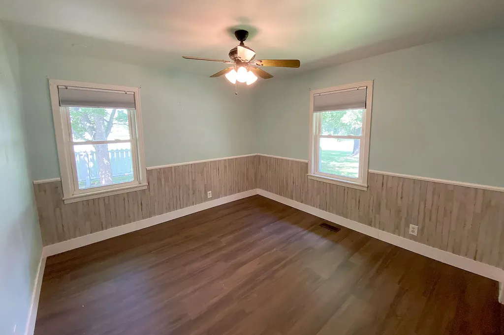 4243 W Kentucky 94 Murray KY 42071