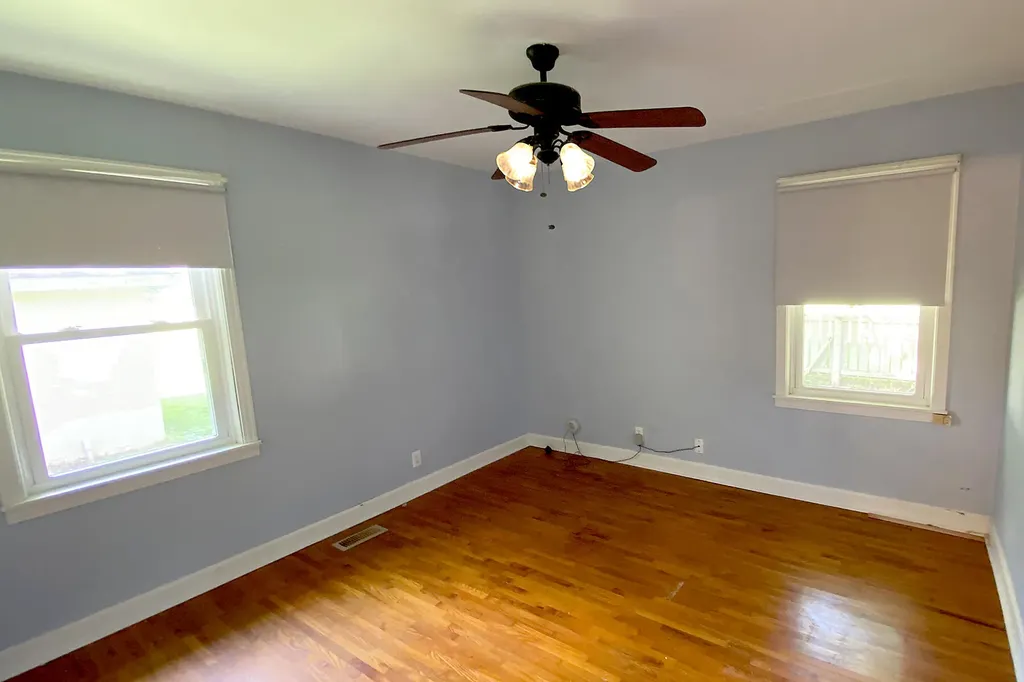 4243 W Kentucky 94 Murray KY 42071