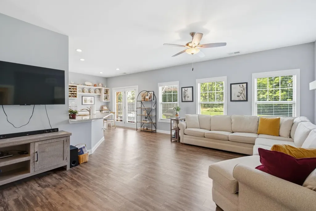 2717 Kearney Creek Lane Lexington KY 40511