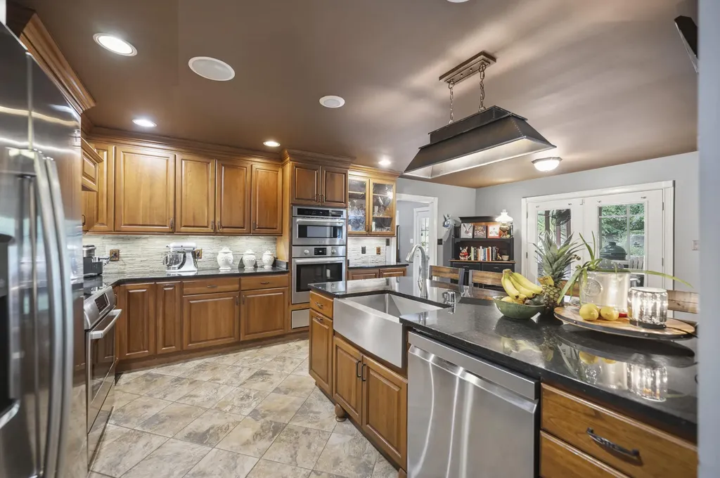 280 Pine Valley Road Berea KY 40403