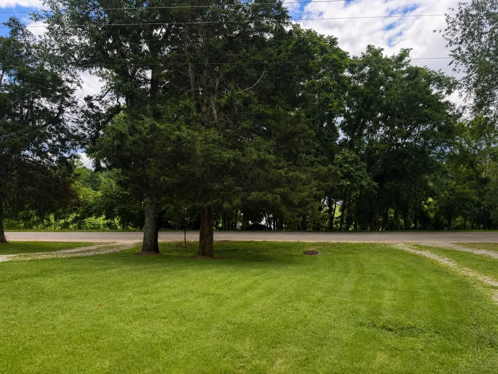 486 Old Happy Top Road Monticello KY 42633