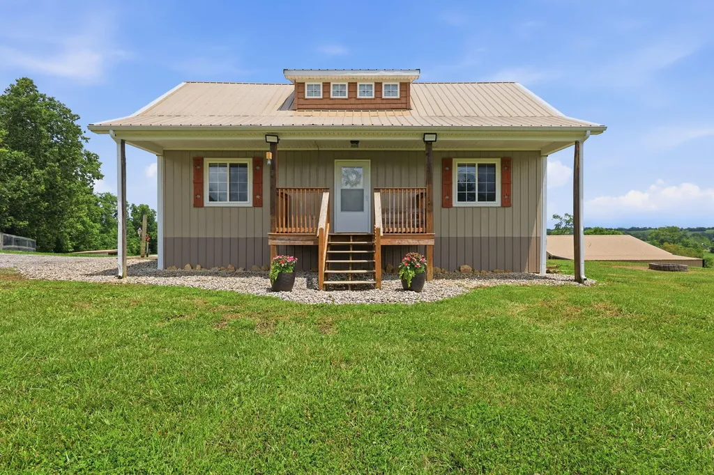 6888 Bybee Road Winchester KY 40391