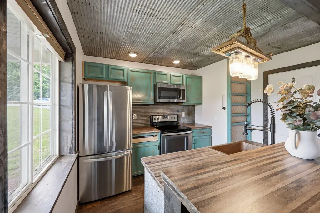 6888 Bybee Road Winchester KY 40391