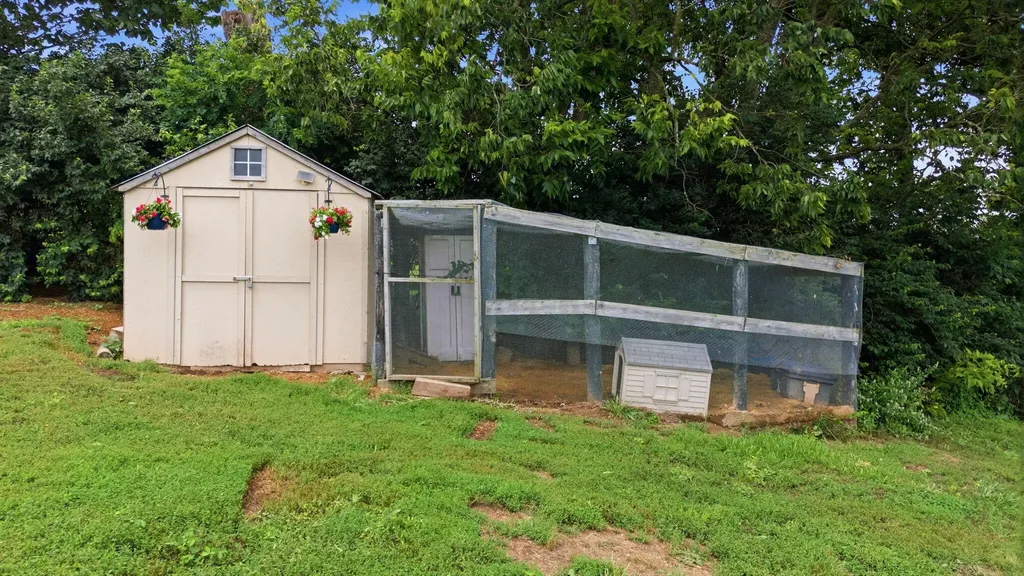6888 Bybee Road Winchester KY 40391