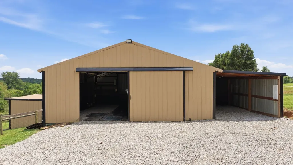 6888 Bybee Road Winchester KY 40391